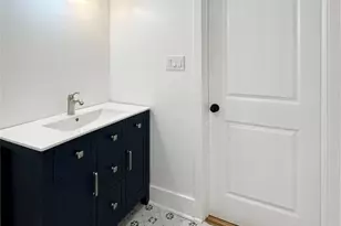 317 8th St NW, Hickory, NC 28601 - Photo 42