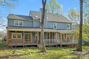 4615 Crownvista Dr, Charlotte, NC 28269 - Photo 32