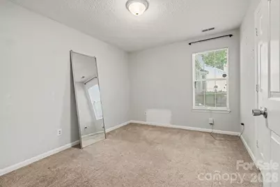 5513 Southminster Lane, Charlotte, NC 28216 - Photo 12