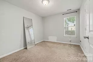 5513 Southminster Ln, Charlotte, NC 28216 - Photo 12