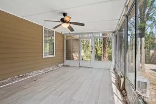 5513 Southminster Ln, Charlotte, NC 28216 - Photo 14