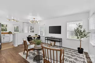 5412 Milhaven Ln, Charlotte, NC 28269 - Photo 8