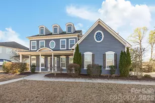 1221 Violet Ct, Fort Mill, SC 29708 - Photo 2