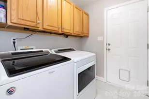 21 S Lindon Cove Rd, Candler, NC 28715 - Photo 8