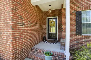 340 Heritage Pl, Mooresville, NC 28115 - Photo 2