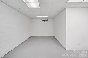 24 Church St, Weaverville, NC 28787 - Photo 34