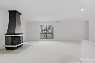 3423 Tinkerbell Ln, Charlotte, NC 28210 - Photo 8