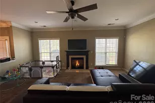 6301 Crown Hill Dr, Mint Hill, NC 28227 - Photo 4