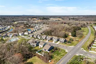 105 W Northstone Rd, Mooresville, NC 28115 - Photo 44