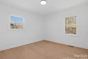 4946 Morgan St, Charlotte, NC 28208 - Photo 16