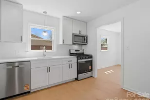 4946 Morgan St, Charlotte, NC 28208 - Photo 20