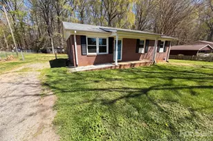 4402 Ginger Dr, Gastonia, NC 28056 - Photo 6