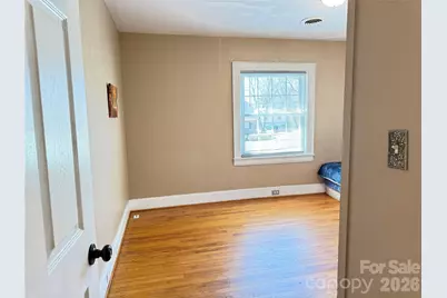 316 Sharon Avenue NW, Lenoir, NC 28645 - Photo 12