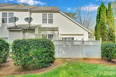 4966 Sunset Ridge Court, Charlotte, NC 28269 - Photo 34
