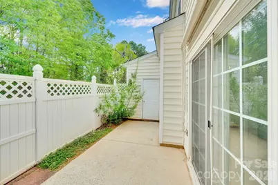 4966 Sunset Ridge Court, Charlotte, NC 28269 - Photo 32