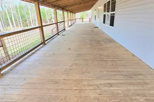 215 High Meadow Ln, Mount Gilead, NC 27306 - Photo 4