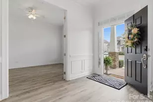 1017 Lydgate Dr, Waxhaw, NC 28173 - Photo 4