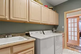 2163 Mountain Air Dr, Burnsville, NC 28714 - Photo 34