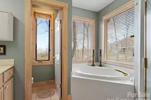 2163 Mountain Air Dr, Burnsville, NC 28714 - Photo 22