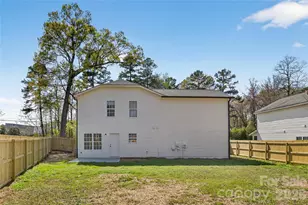 412 Morningside Rd, Charlotte, NC 28214 - Photo 24