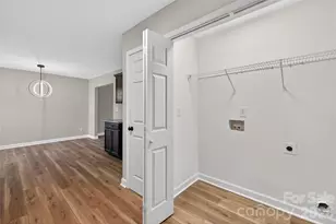 412 Morningside Rd, Charlotte, NC 28214 - Photo 12