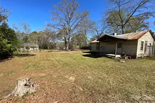 412 W Liberty St, Winnsboro, SC 29180 - Photo 14