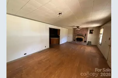 412 W Liberty Street, Winnsboro, SC 29180 - Photo 4