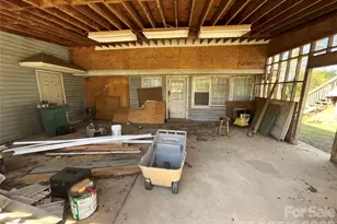 412 W Liberty St, Winnsboro, SC 29180 - Photo 18