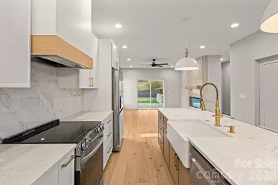 10 Overlook Place, Asheville, NC 28803 - Photo 12