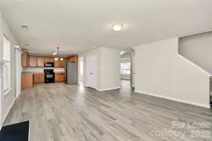 10741 Mountain Springs Dr, Charlotte, NC 28278 - Photo 12