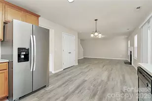 10741 Mountain Springs Dr, Charlotte, NC 28278 - Photo 16