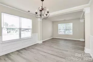 10741 Mountain Springs Dr, Charlotte, NC 28278 - Photo 8