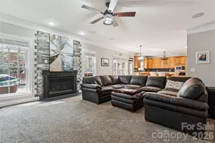 2678 Landing Pointe Dr, Clover, SC 29710 - Photo 10