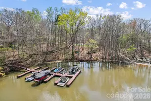 2678 Landing Pointe Dr, Clover, SC 29710 - Photo 38