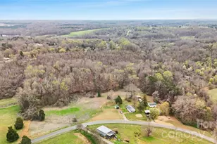 2251 Bristol Rd, Statesville, NC 28677 - Photo 6