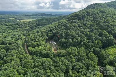 3515 High Peak Valley, Valdese, NC 28690 - Photo 4