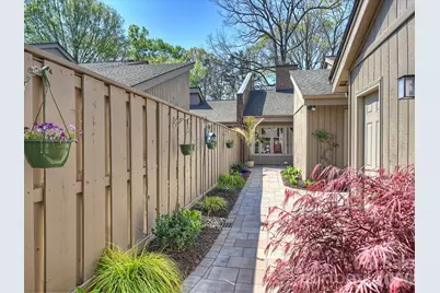 5315 Wingedfoot Road, Charlotte, NC 28226 - Photo 2