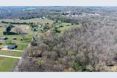 4876 E Nc 10 Highway, Catawba, NC 28609 - Photo 8