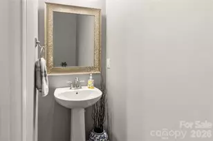 570 Sandbar Pt, Clover, SC 29710 - Photo 26