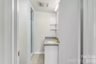 10 Woodmont Dr, Asheville, NC 28806 - Photo 12