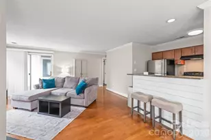 2510 Cranbrook Ln, Charlotte, NC 28207 - Photo 8