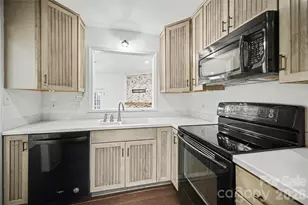 520 N Poplar St, Charlotte, NC 28202 - Photo 10