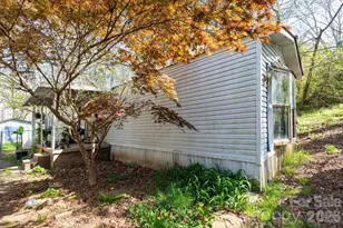 135 Sardis Dr, Asheville, NC 28806 - Photo 16