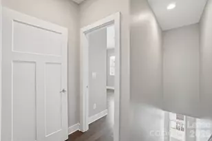 523 Sedgefield Park Dr, Charlotte, NC 28203 - Photo 14