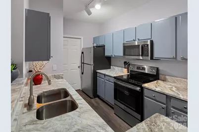 900 Vista Lake Drive #208, Candler, NC 28715 - Photo 10