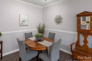 900 Vista Lake Dr, Candler, NC 28715 - Photo 12