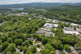 1002 Windsor Dr, Asheville, NC 28803 - Photo 44