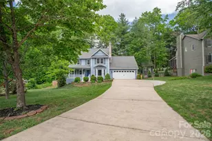 1002 Windsor Dr, Asheville, NC 28803 - Photo 6