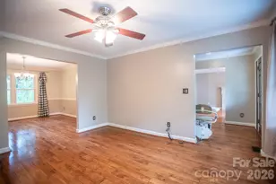 1002 Windsor Dr, Asheville, NC 28803 - Photo 24