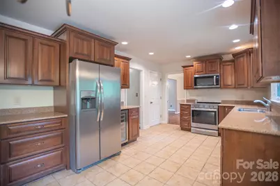 1002 Windsor Drive, Asheville, NC 28803 - Photo 16